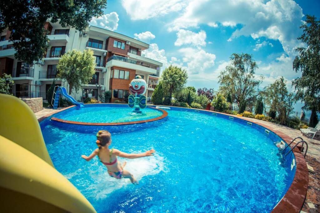 Messambria Fort Beach - Premium Apartments Elenite Esterno foto